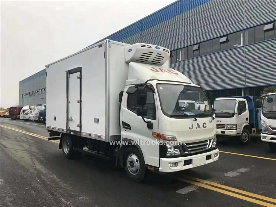 JAC Junling 6mt refrigerator box truck