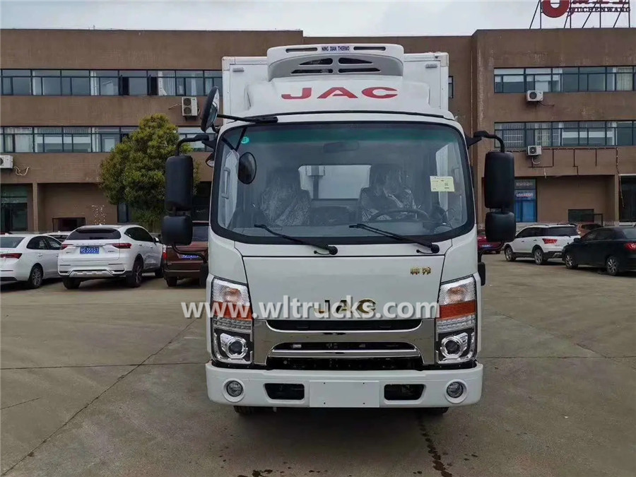 JAC Shuailing 18m3 5 tons refrigerated truck