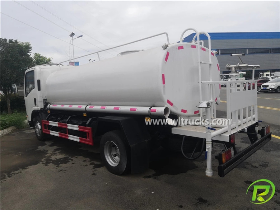  Japanese Isuzu NHR 9m3 water bowser trucks