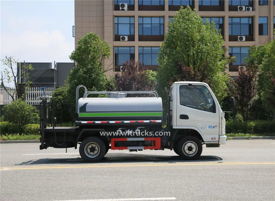 KAMA mini 3000L water tanker truck