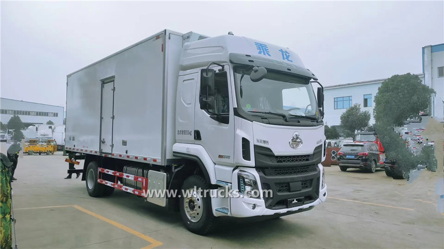 Liuqi Chenglong 15 tonne cooling box truck