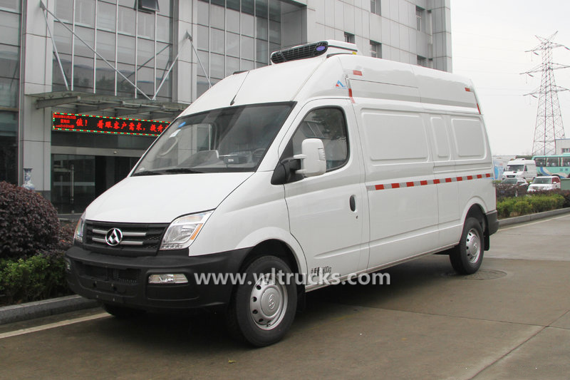 SAIC MAXUS 2.9m refrigerated sprinter van