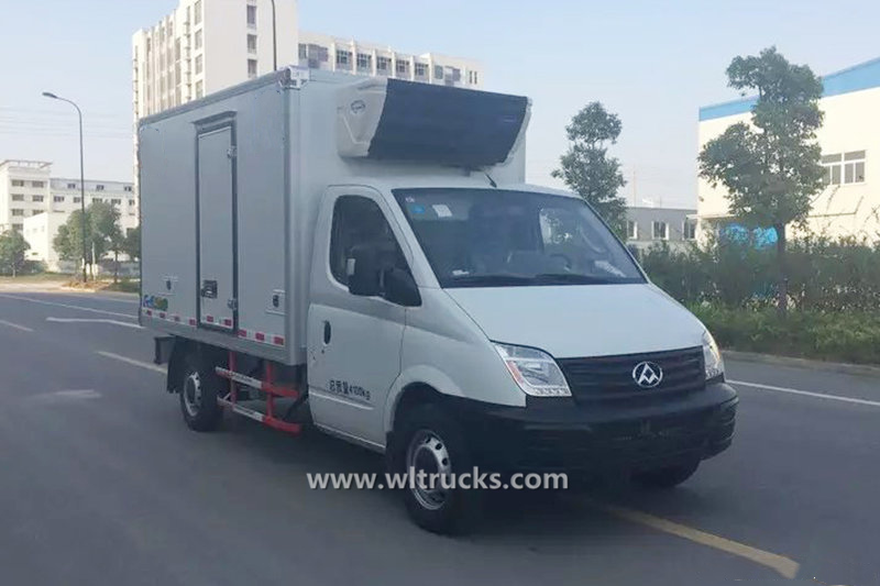 SAIC Maxus 2 ton refrigerated transport vehicle