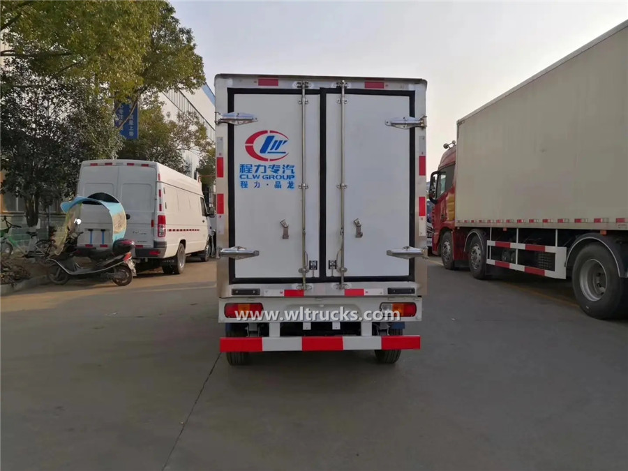 SGMW mini gasoline meat transport refrigerated truck