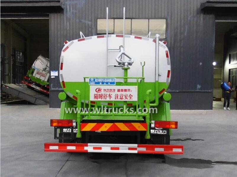 Shacman 3000 gallon water delivery truck
