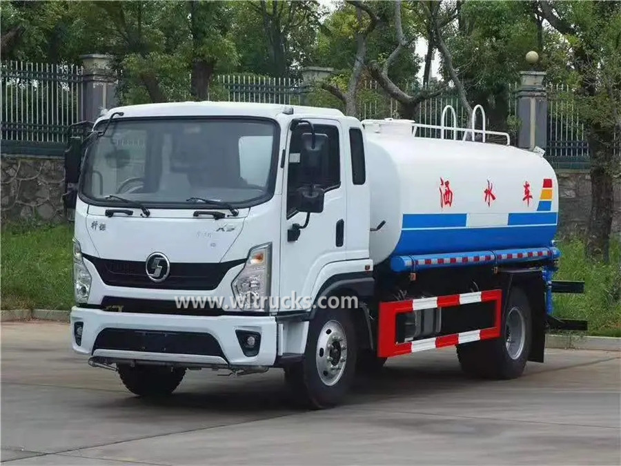 Shacman 5000L water delivery small truck