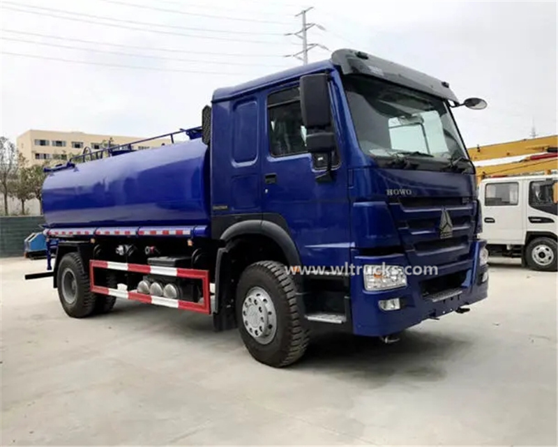 Sinotruck Howo 16000 liters water truck