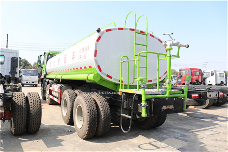 Sinotruk Haohan 25000L water tank sprinkler truck