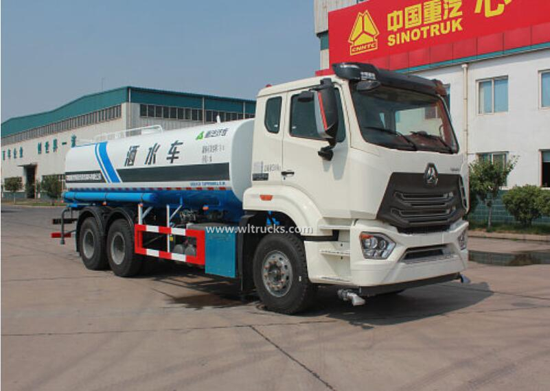 Sinotruk Haohan 5000 gallon water vehicle