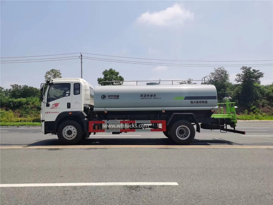 Sinotruk Howo 15000liters water tank truck