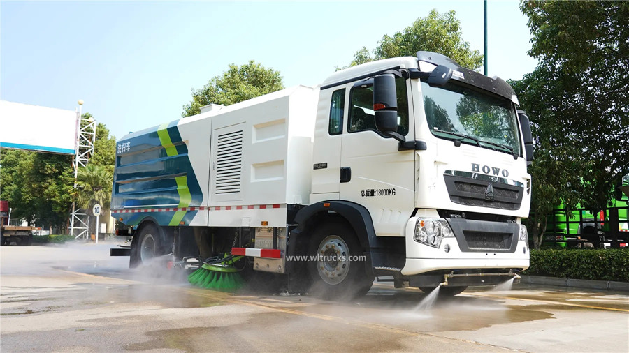 Sinotruk Howo 16 ton scrubber sweeper