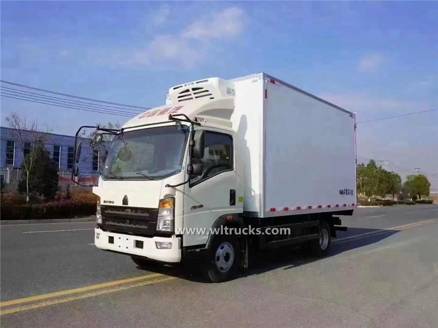 Sinotruk Howo 3mt refrigeration truck
