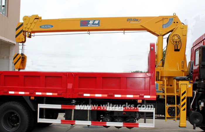 Stone coal truck mounted crane