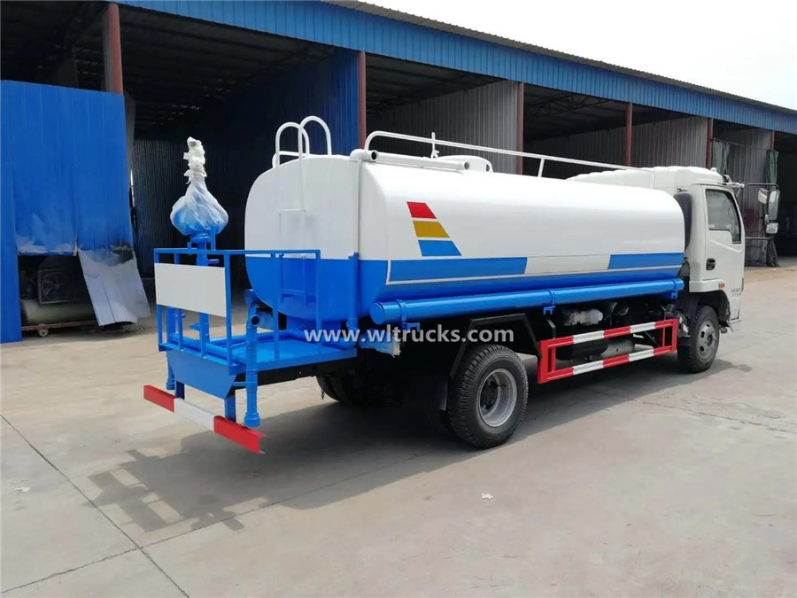 Yuejin 8m3 water bowser truck