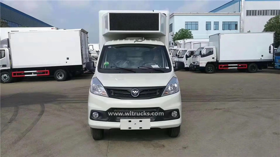 4 tire Foton petrol led food truck