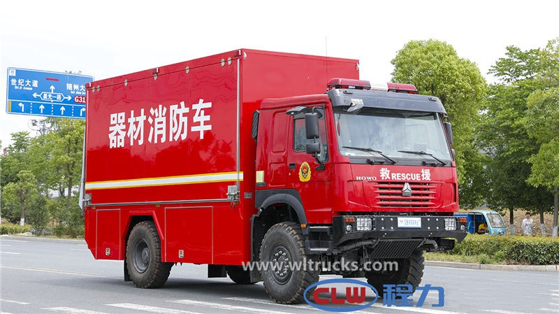4WD Sinotruk Howo Fire Equipment  Truck
