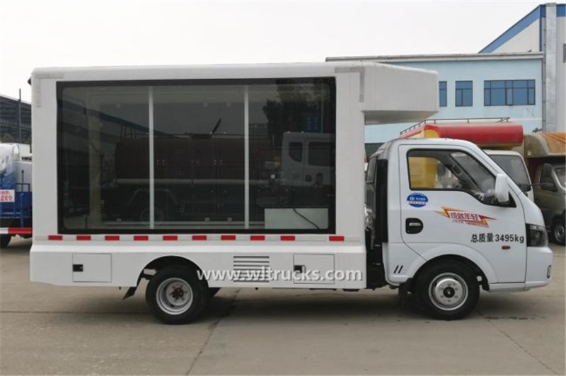 4x2 DFAC petrol led advertising truck