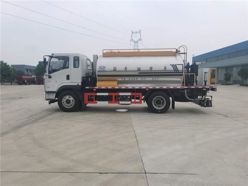 4x2 Shacman asphalt spray truck