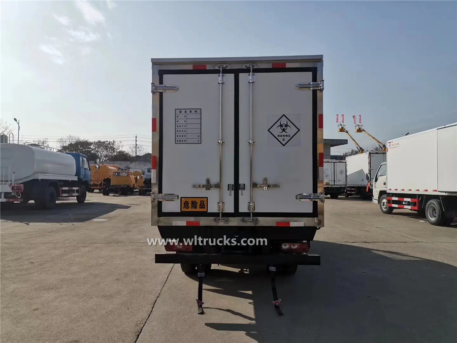 4x2 Yuejin medical waste transport vehicle