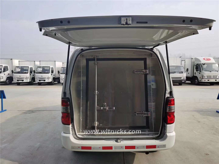 Brilliance Jinbei Minibus vaccine mobile transport vehicle