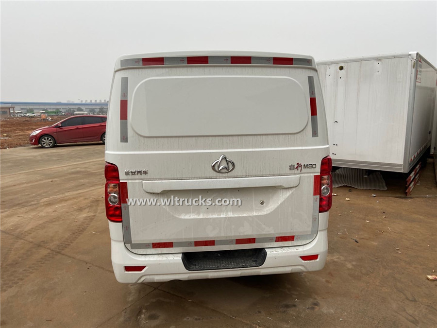 Changan Minivan 1 tonne refrigerated vaccine truck