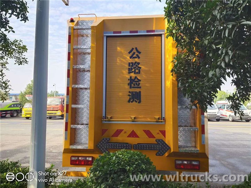 China pavement inspection truck