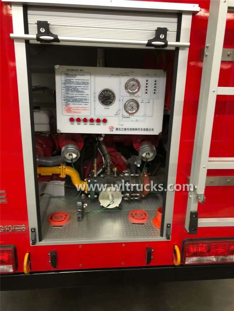 Dongfeng 1000liters fire fighter truck