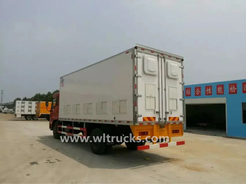 Dongfeng Kinrun 15t Baby Chick transport truck