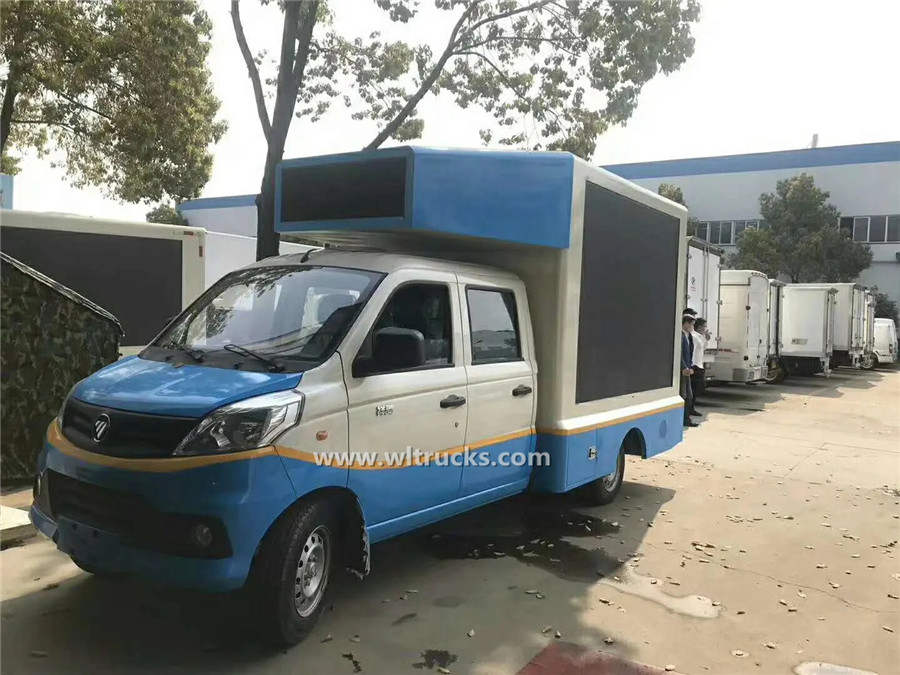 Foton Double cabin led display vehicle