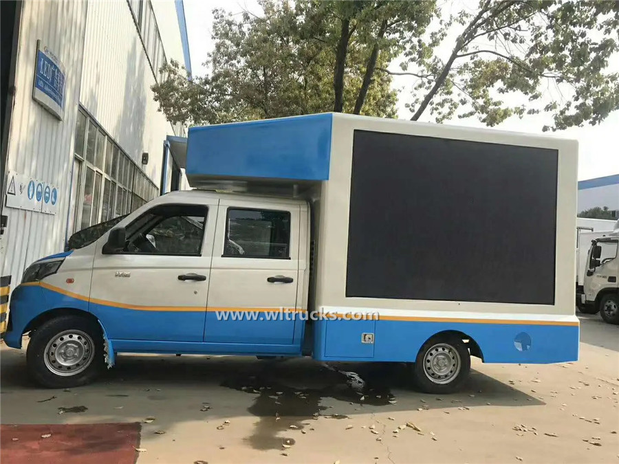 Foton Double cabin led truck advertising display