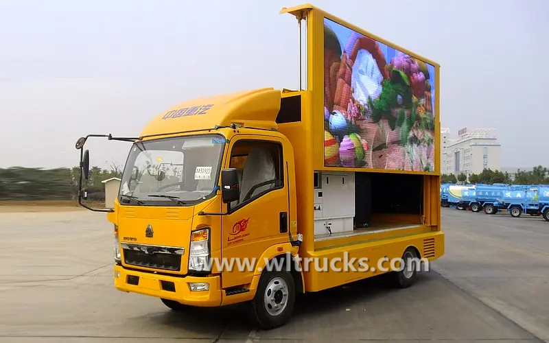 Howo 6.8 square meters led truck