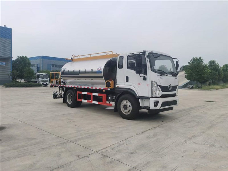 Shacman 8t Intelligent asphalt truck