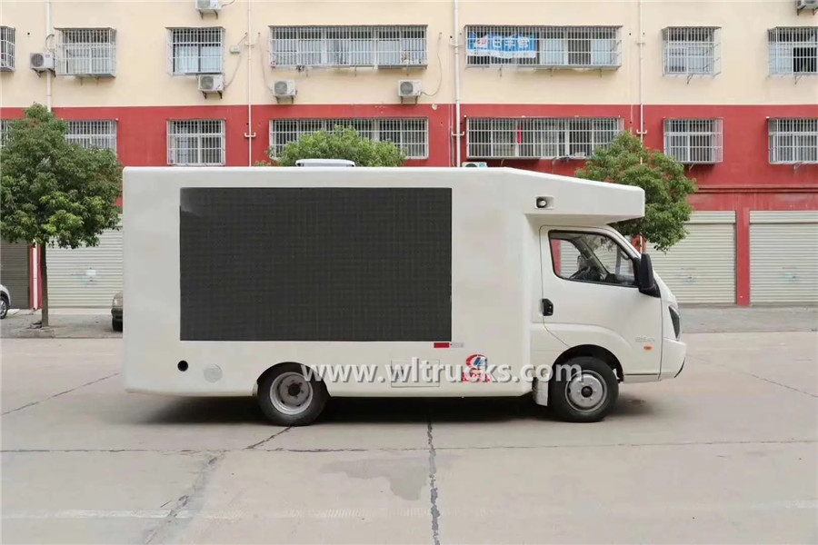 WAW P5 led display box truck