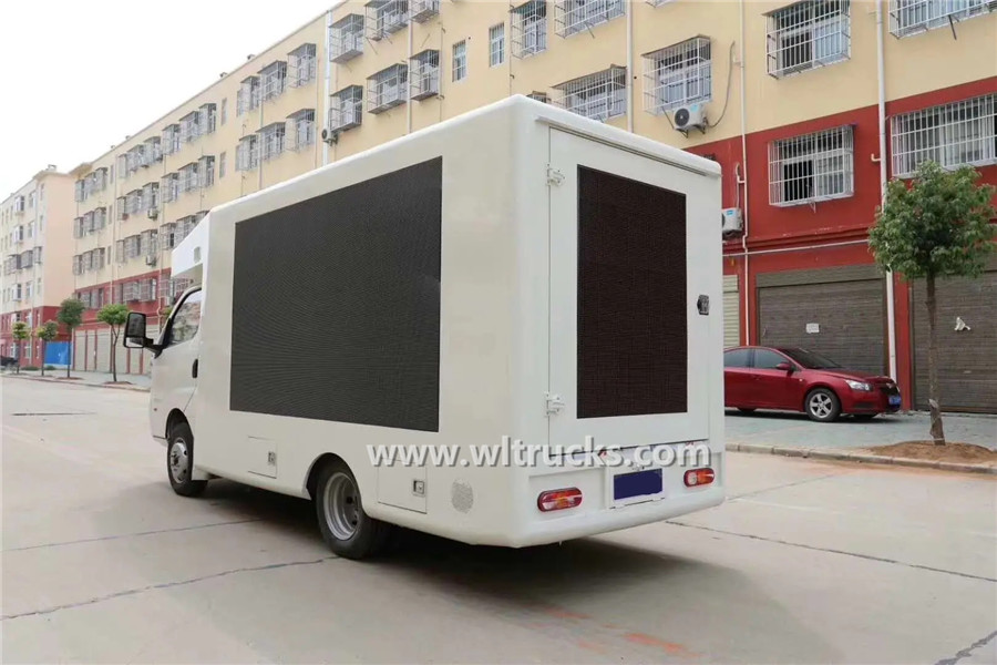 WAW P5 led screen truck