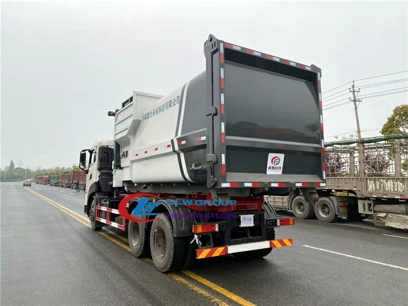 Hook lift garbage truck  with 18 ton Compressed Garbage Station