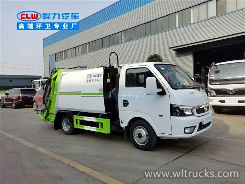 Basement small trash trucks for sale in Chile