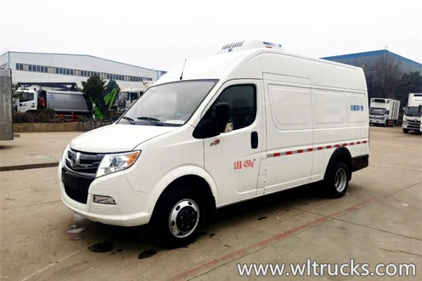 Dongfeng small diesel fridge van