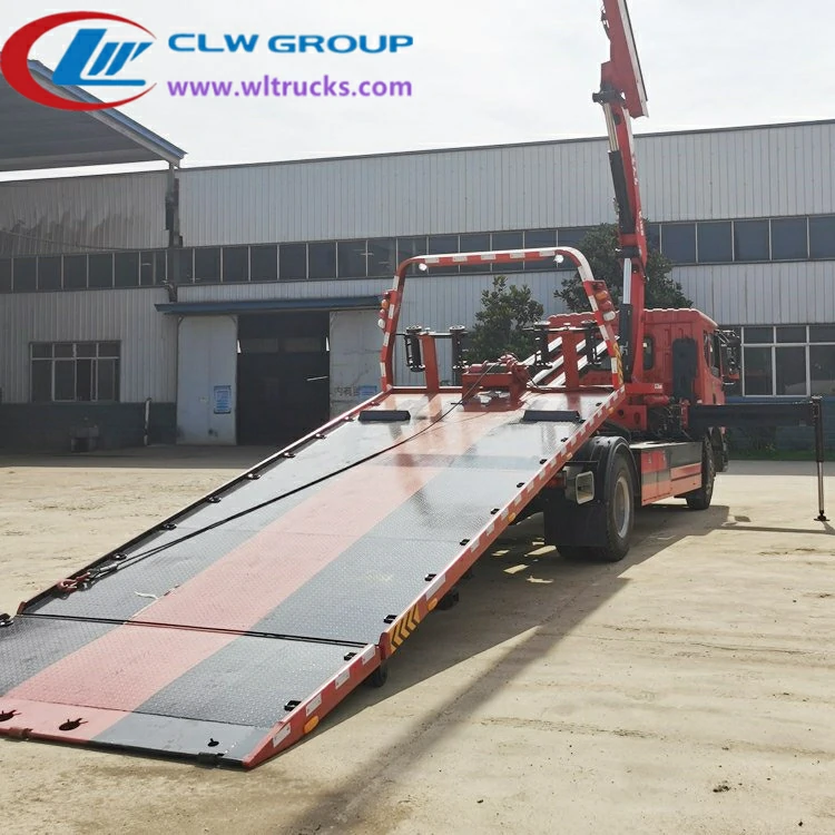 Dongfeng 6 ton heavy wrecker truck mounted crane