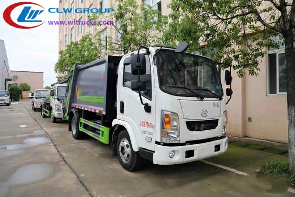 Yuejin brand 6m3 trash compactor truck
