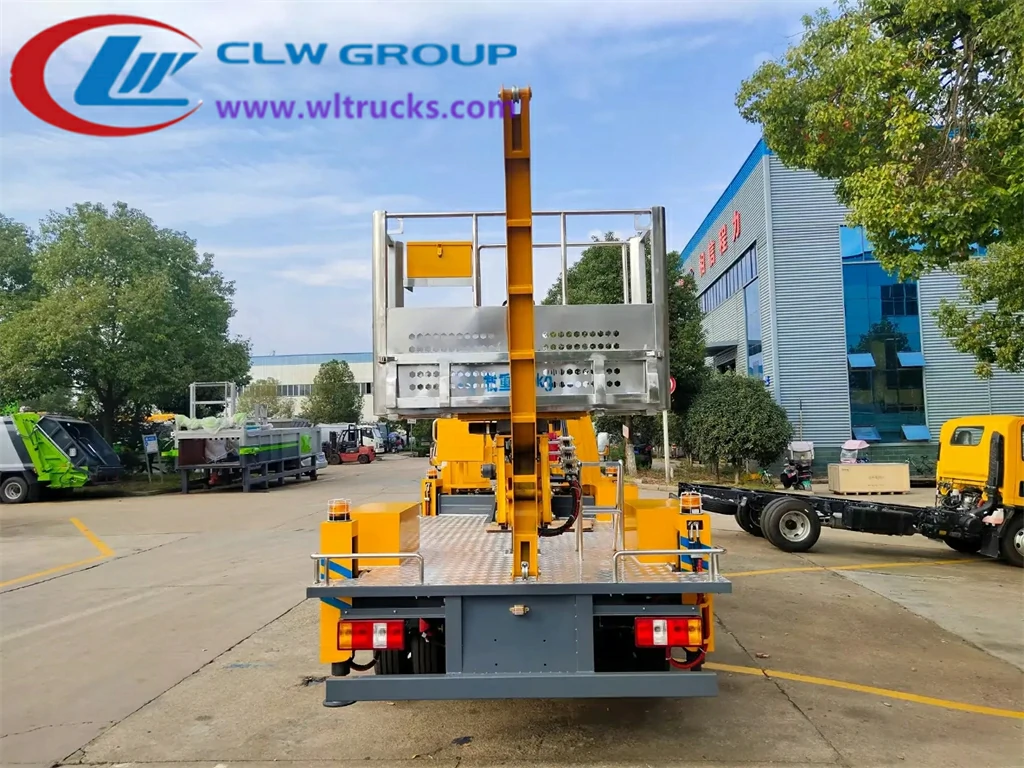 JMC 18m truck mounted man lift