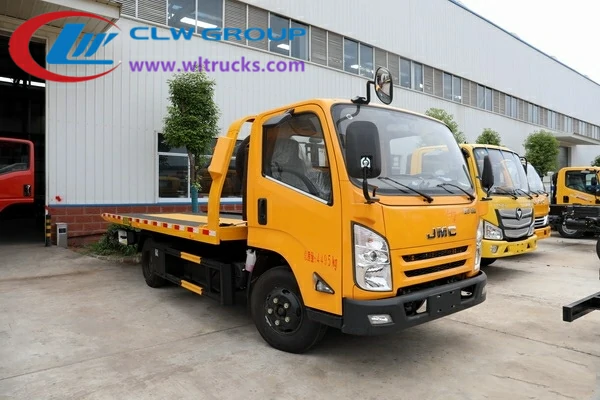 JMC mini flatbed wrecker truck