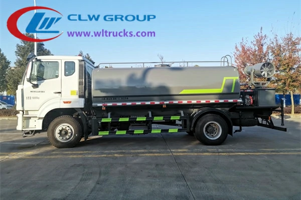 SINOTRUK HOWO 15000litres fresh water tankers