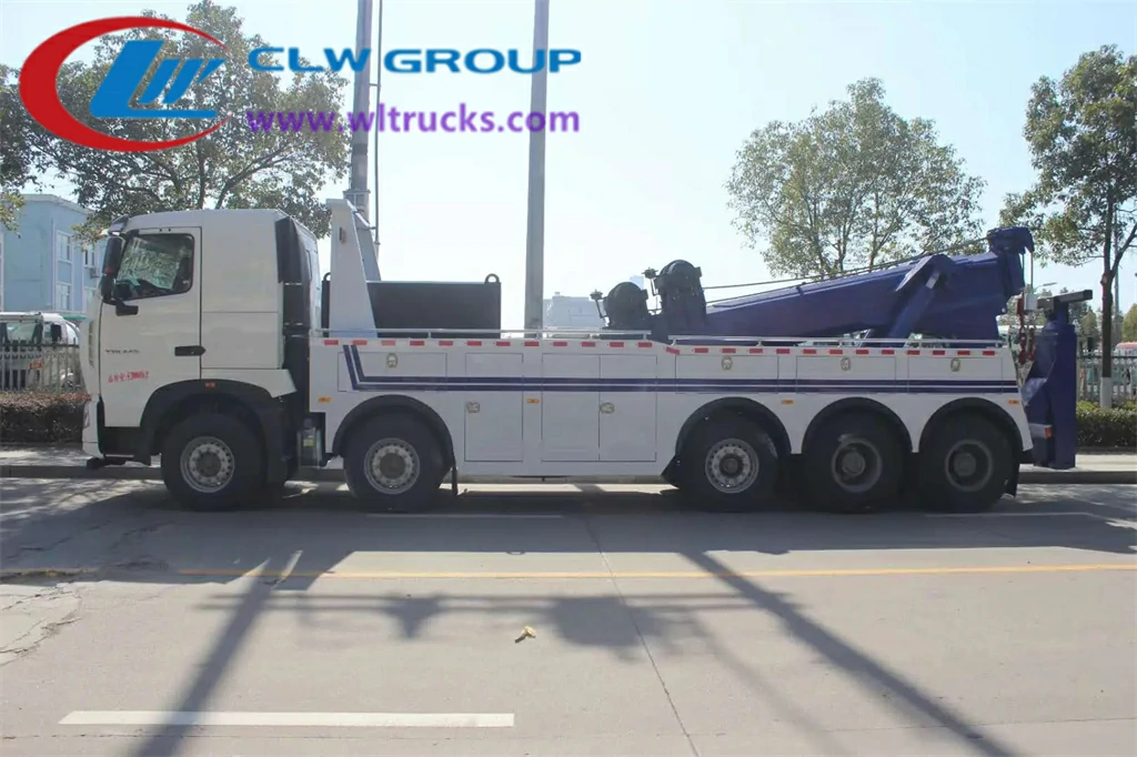 Sinotruk Howo 30ton rotator wrecker for sale