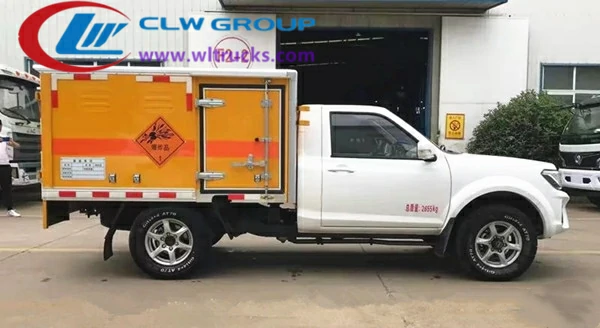 4X4 blasting equipment transport truck