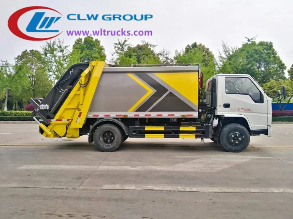  Jmc 6cbm rear loader trash compactor truck