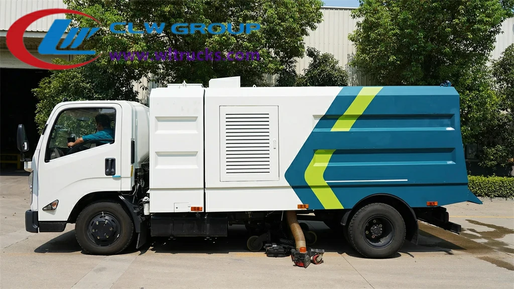 Jmc vacuum cleaner truck