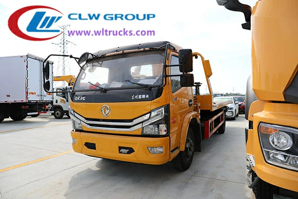 Dongfeng Duolika D8 wrecker truck