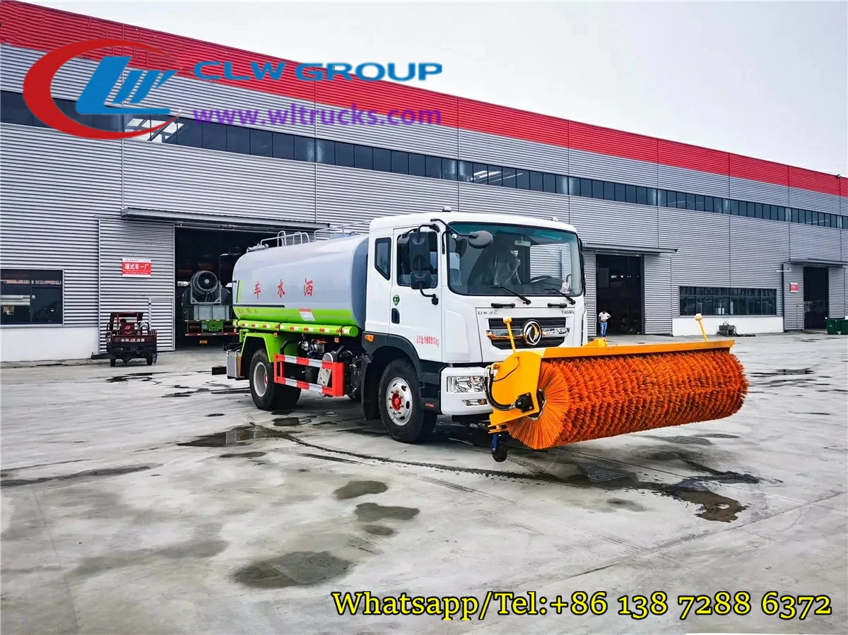 Dongfeng D9 15m3 water pumper truck with snow rolling brush