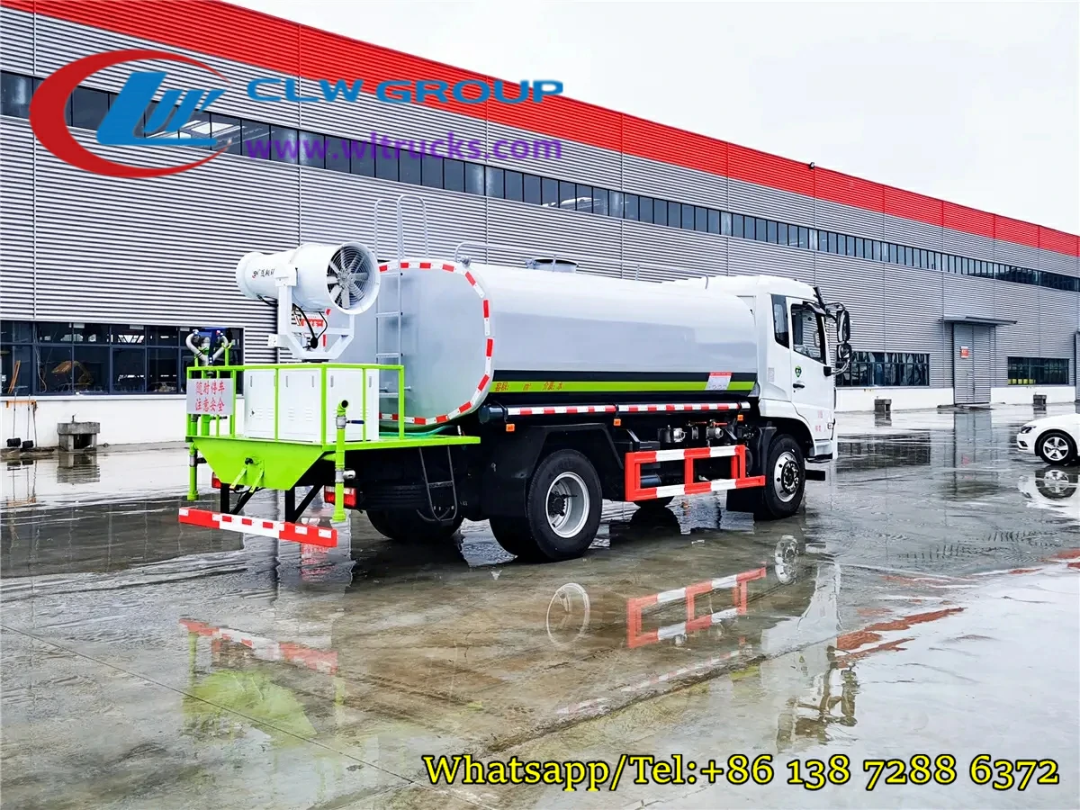 Dongfeng Furika F9 2500 gallons cat water truck