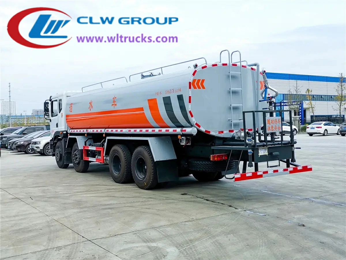 Dongfeng T5 6000 gallon water delivery truck